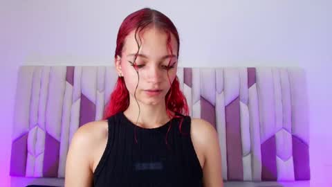 Snapshot of cloe_stanfort chatting on 10-16-25, 07:15 Cloe Stanfort online show from 10-16-25, 07:15