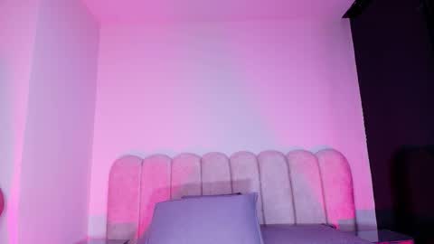 Snapshot of cloe_stanfort chatting on 11-27-25, 07:27 Cloe Stanfort online show from 11-27-25, 07:27