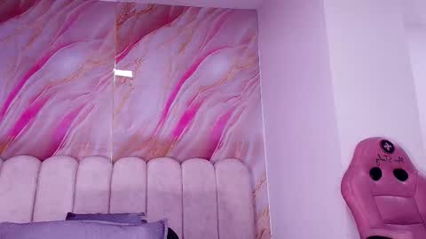 Snapshot of cloe_stanfort chatting on 02-15-26, 07:10 Cloe Stanfort online show from 02-15-26, 07:10