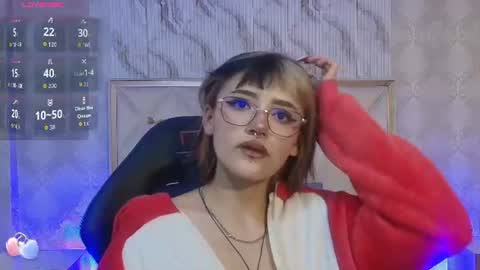 Snapshot of cloee_tay1 chatting on 07-01-26, 11:23 cloee_tay1 online show from 07-01-26, 11:23