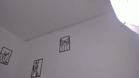 cloe online show from 02-01-25, 02:02