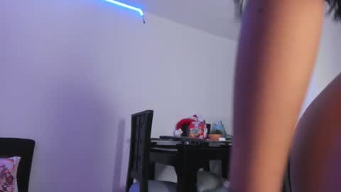 Cloe Katz online show from 11-26-25, 04:57