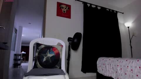 Snapshot of cloudy_pigdude chatting on 04-16-26, 03:51 CRISTIAN online show from 04-16-26, 03:51