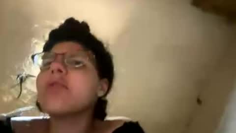 Snapshot of cloudybxtch69 chatting on 07-13-26, 09:01 cloudybxtch69 online show from 07-13-26, 09:01