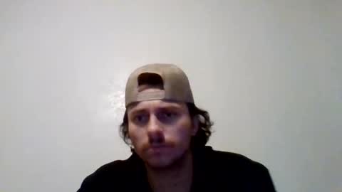 Snapshot of cloudyydayzz chatting on 02-24-26, 11:08 tallhungandcloudy online show from 02-24-26, 11:08