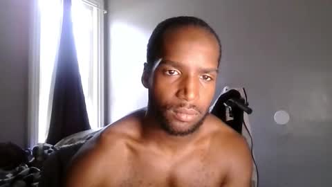 clouvo online show from 11-18-25, 04:11