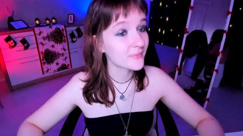  Clover  follow me  online show from 12-26-24, 02:48