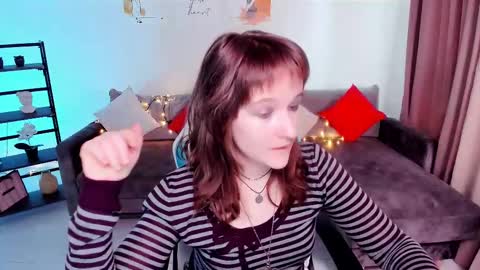  Clover  follow me  online show from 03-09-25, 02:32