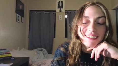 Clover online show from 12-25-24, 09:02