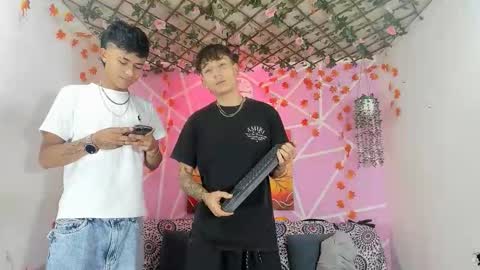 club_latinboys online show from 12-04-25, 08:39