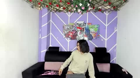 Snapshot of club_latinboys chatting on 06-09-26, 02:06 club_latinboys online show from 06-09-26, 02:06