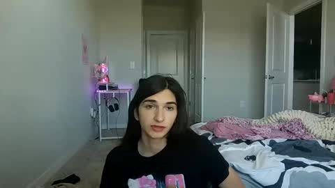 Snapshot of cluv777 chatting on 04-08-26, 02:50 cluv777 online show from 04-08-26, 02:50