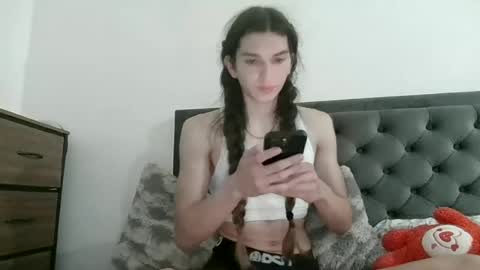 Snapshot of cluv777 chatting on 07-07-26, 06:23 cluv777 online show from 07-07-26, 06:23