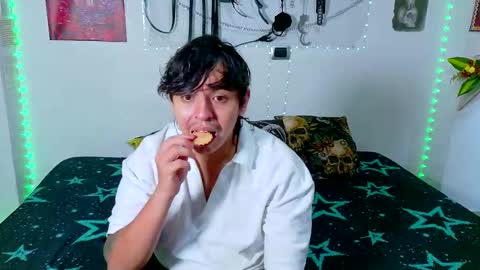 Clyde and Bunny online show from 03-09-25, 09:57