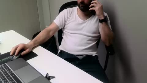 Snapshot of cmp_brandon chatting on 02-18-25, 01:33 cmp_brandon online show from 02-18-25, 01:33