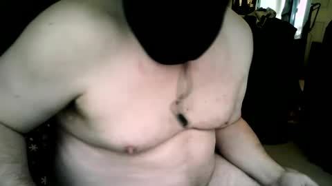 Snapshot of cnbtwo02 chatting on 12-16-24, 04:27 cnbtwo02 online show from 12-16-24, 04:27