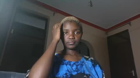Snapshot of coastal_baddie chatting on 05-26-26, 10:28 Ninah online show from 05-26-26, 10:28