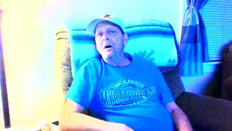 Snapshot of coby8869 chatting on 05-08-26, 03:56 coby8869 online show from 05-08-26, 03:56