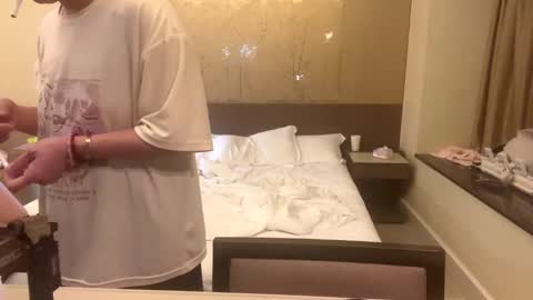 Cocacola1668 online show from 04-15-26, 07:58