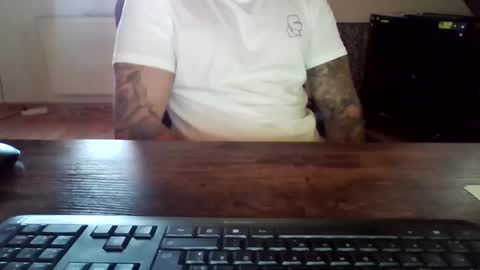 Snapshot of cock4onenight chatting on 10-30-25, 02:51 cock4onenight online show from 10-30-25, 02:51