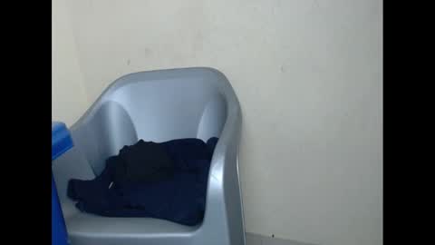 Snapshot of cockfanx chatting on 02-04-25, 08:38 cockfanx online show from 02-04-25, 08:38