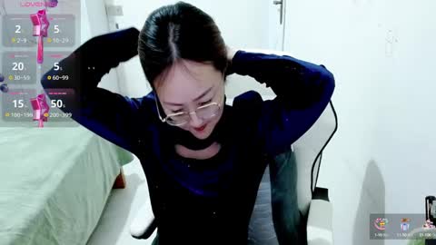 Snapshot of coco_coo chatting on 02-10-25, 08:20 coco online show from 02-10-25, 08:20