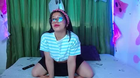 coco_dam online show from 10-28-25, 03:25