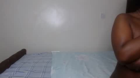 Snapshot of cocoa_devine chatting on 04-11-26, 11:20 cocoa_devine online show from 04-11-26, 11:20