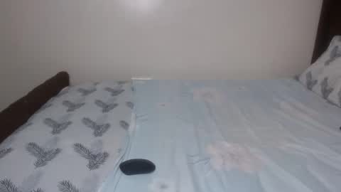 Snapshot of cocoa_devine chatting on 04-19-26, 11:07 cocoa_devine online show from 04-19-26, 11:07