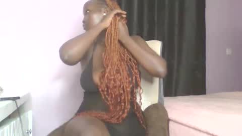 Snapshot of cocoalush_20 chatting on 04-16-26, 11:55 CocoaLush 20 online show from 04-16-26, 11:55