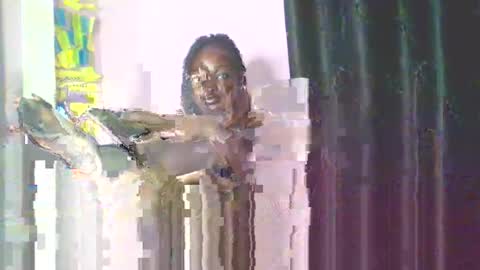 Snapshot of cocoalush_20 chatting on 04-22-26, 03:09 CocoaLush 20 online show from 04-22-26, 03:09