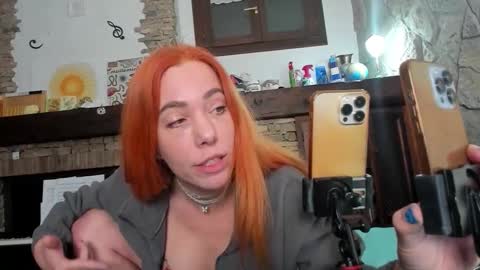 Snapshot of coconutpee chatting on 10-31-25, 03:07 Pee Whore online show from 10-31-25, 03:07