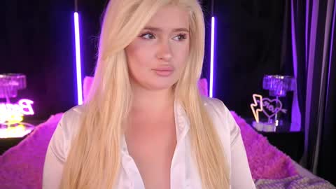 onlyfans amyleyy online show from 03-10-25, 07:21