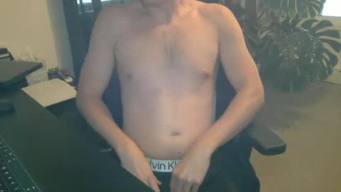 Snapshot of codyjacs chatting on 06-01-26, 09:49 Cj18919 online show from 06-01-26, 09:49