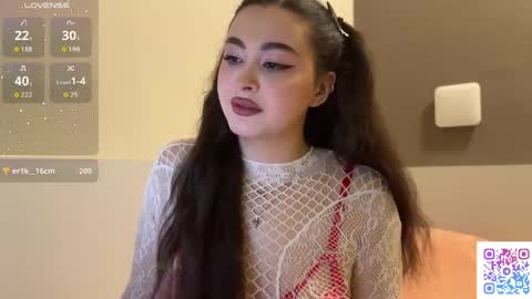 Yumi online show from 04-07-26, 11:48