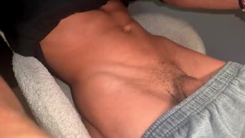 Snapshot of coitzzz chatting on 10-17-25, 07:16 coitzzz online show from 10-17-25, 07:16