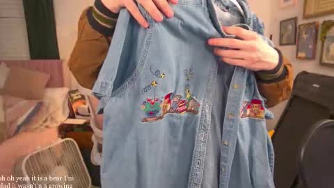 Cokia online show from 12-22-25, 03:03