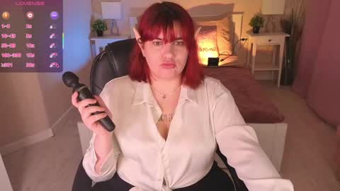 Snapshot of colada_tin chatting on 05-18-26, 05:08 Tina online show from 05-18-26, 05:08
