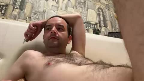 colambus555 online show from 12-16-25, 07:30