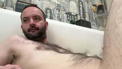 colambus83 online show from 03-15-26, 06:52