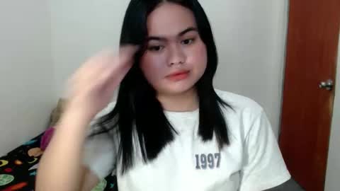 Snapshot of colbie4u chatting on 06-11-26, 02:53 colbie4u online show from 06-11-26, 02:53