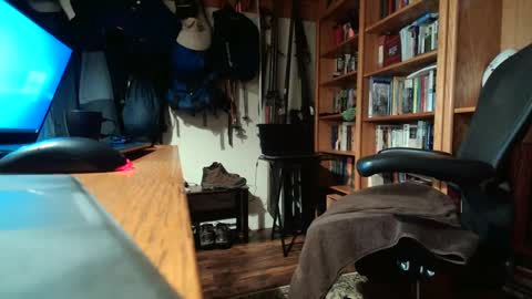 Snapshot of colchuck chatting on 01-08-25, 02:35 colchuck online show from 01-08-25, 02:35