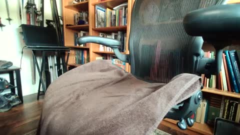 Snapshot of colchuck chatting on 02-07-25, 09:48 colchuck online show from 02-07-25, 09:48