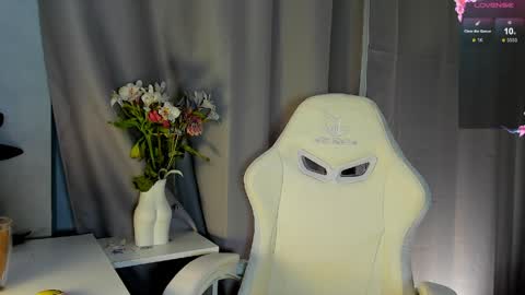 Snapshot of coldcherryeclipse chatting on 04-01-26, 06:27 coldcherryeclipse online show from 04-01-26, 06:27
