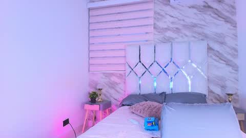 colett online show from 04-25-26, 11:57