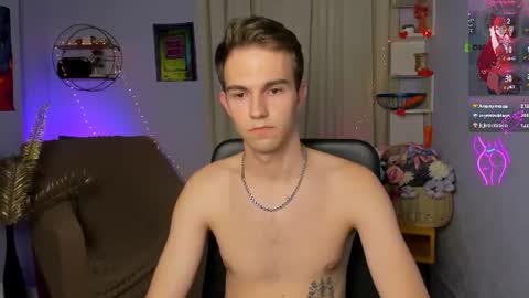 Snapshot of colin_storm chatting on 06-14-26, 02:24 colin online show from 06-14-26, 02:24