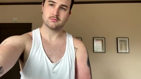 Snapshot of collegeboy417 chatting on 01-30-25, 10:41 collegeboy417 online show from 01-30-25, 10:41