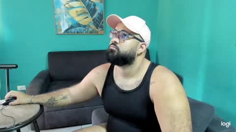 colombianbear1 online show from 04-10-26, 08:13
