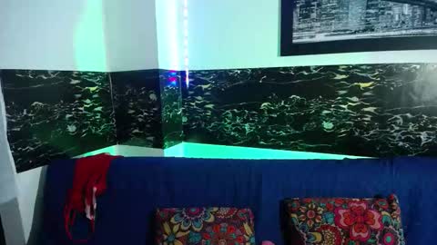  Nahomi  online show from 12-17-25, 11:55