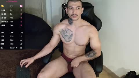 Snapshot of colombianmuscle8 chatting on 02-20-25, 02:07 colombianmuscle8 online show from 02-20-25, 02:07